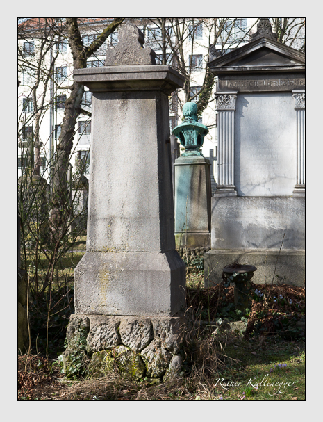 Grab der Familie Panizza auf dem Alten Südfriedhof München (März 2014)