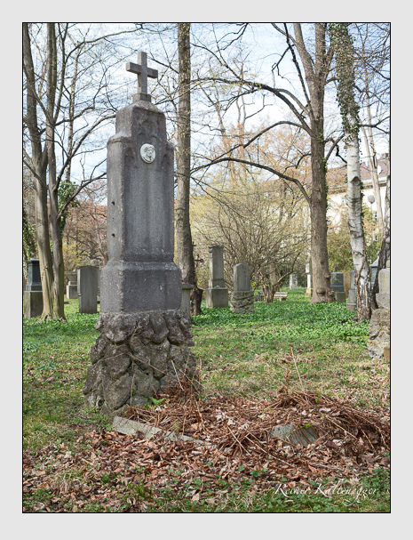 Kein grab ist stumm der friedhofsführer zum alten südfriedhof münchen