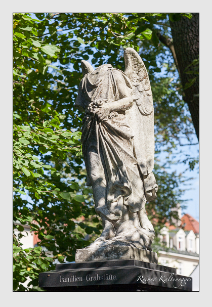 Grab der familien heitz & Übelacker auf dem alten südfriedhof münchen