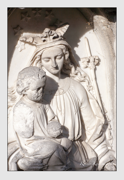 Grab der familie Öttl auf dem alten südfriedhof münchen