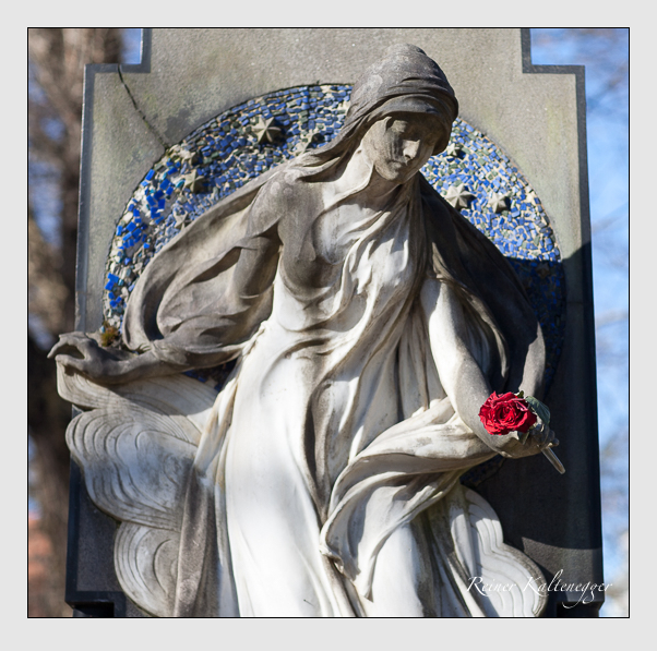 Grab der familie meier auf dem alten südfriedhof münchen