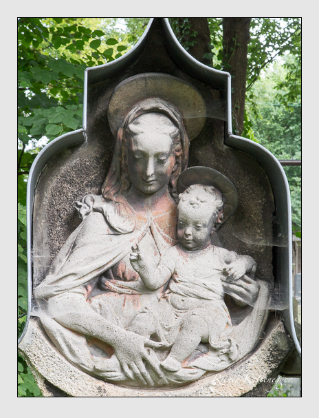Grab der familie wahl auf dem alten südfriedhof münchen