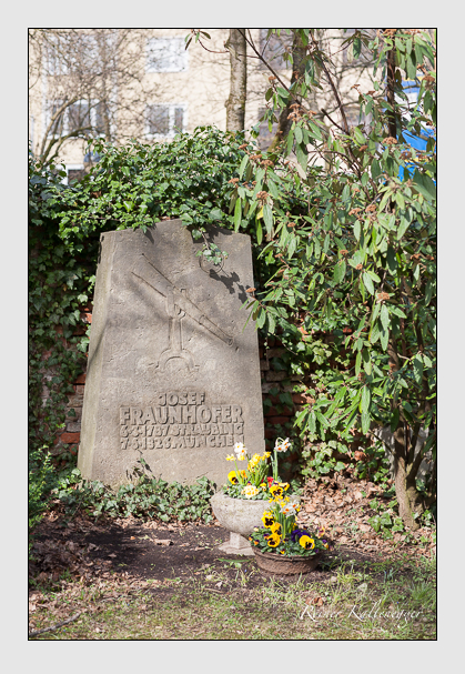 Kein grab ist stumm der friedhofsführer zum alten südfriedhof münchen